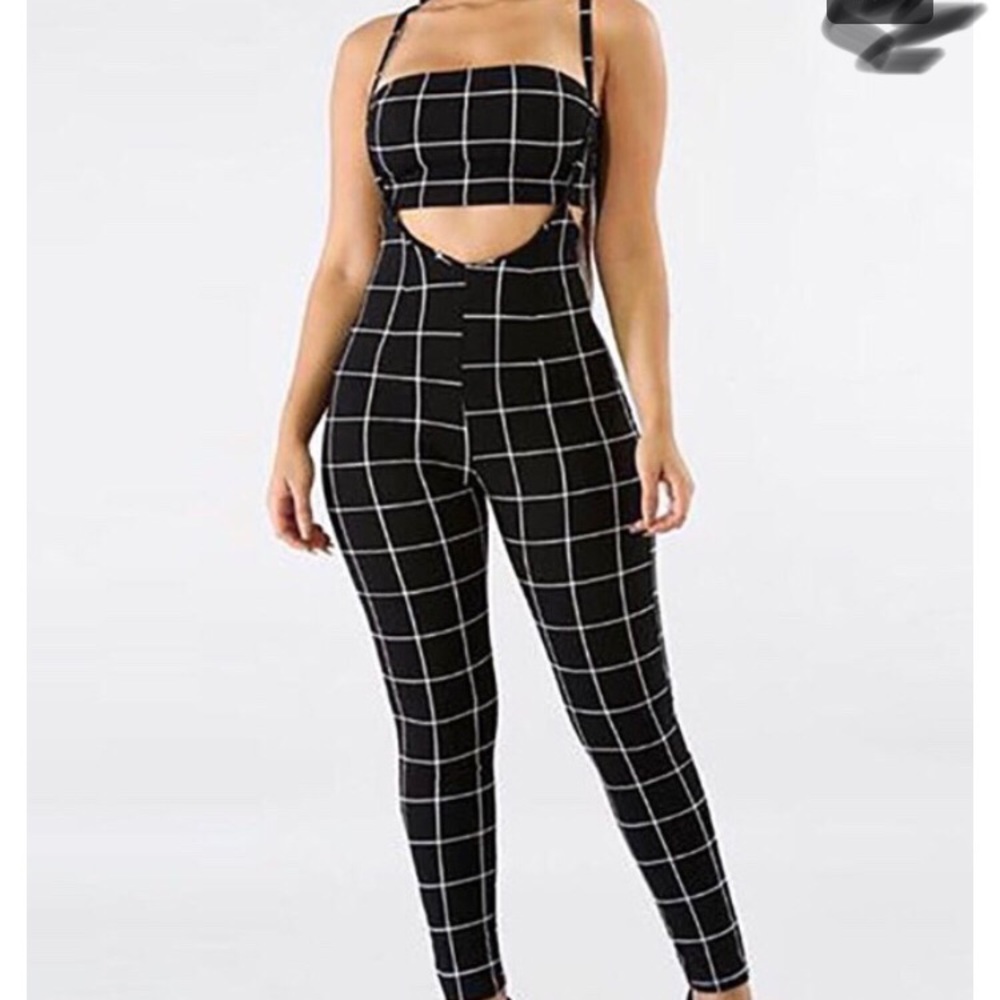 Plaid crop top and pant set - Picture 2 of 3